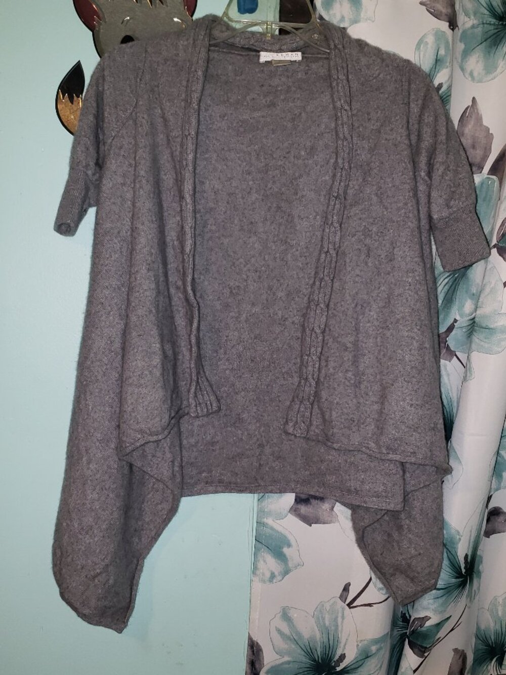 Cashmere cardigan